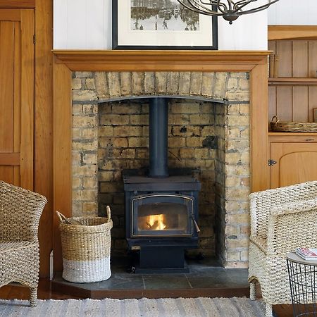 Oakura Bay Villa - Stay Waiheke Te Whau Bay Экстерьер фото