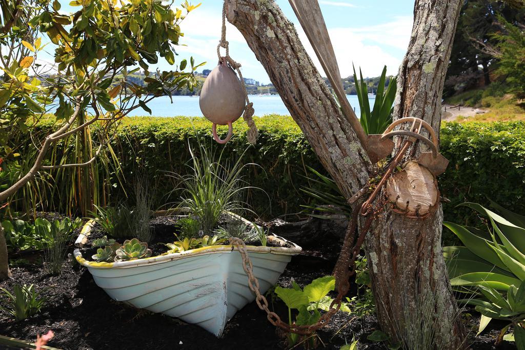 Oakura Bay Villa - Stay Waiheke Te Whau Bay Экстерьер фото