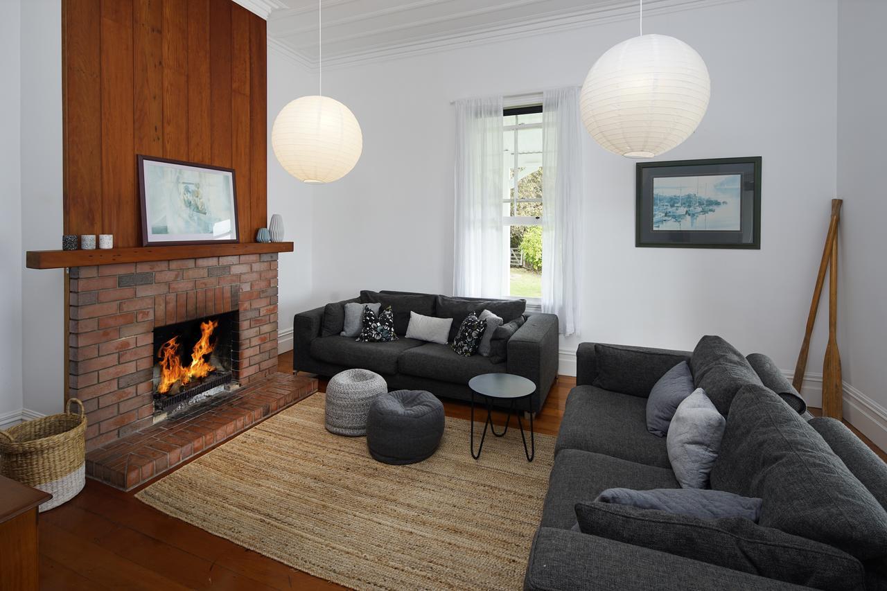 Oakura Bay Villa - Stay Waiheke Te Whau Bay Экстерьер фото