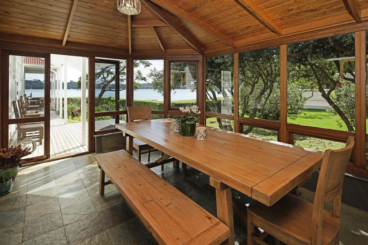 Oakura Bay Villa - Stay Waiheke Te Whau Bay Экстерьер фото